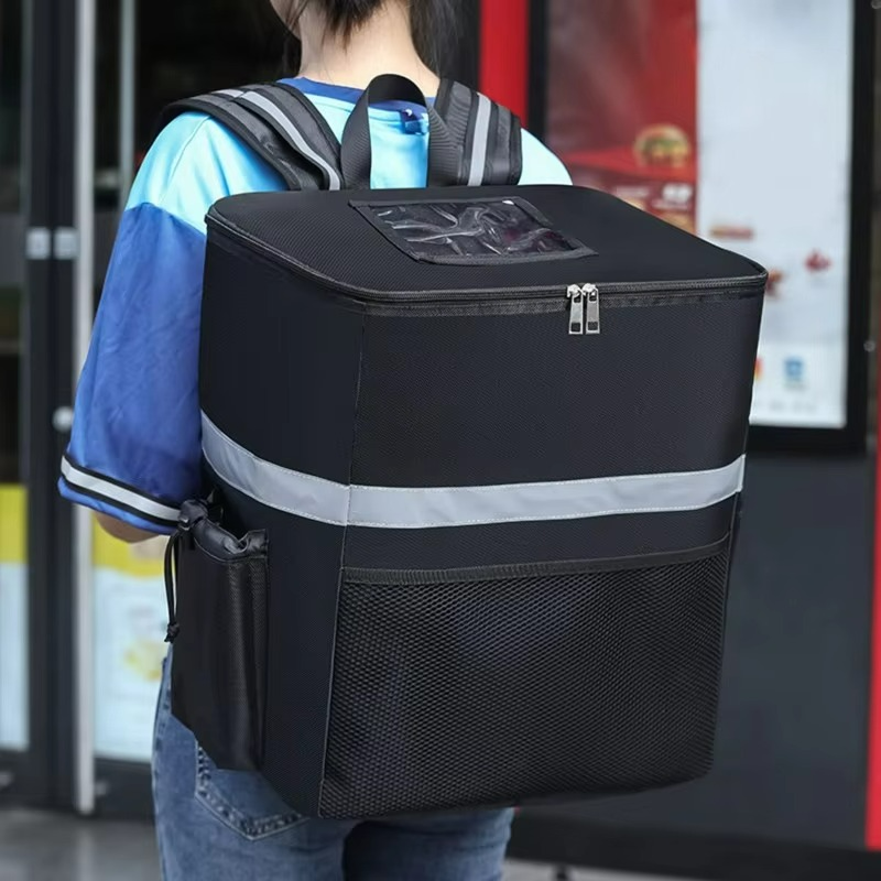 Thermal cooler backpack for the delivery and storage of food products